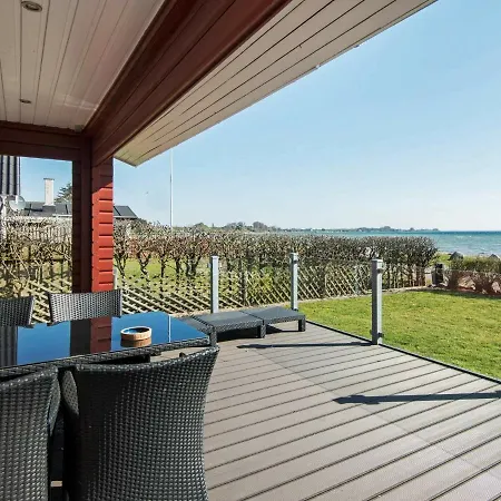 Feriehus One-bedroom Holiday In Bjert 2 *